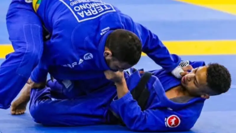 Image of Jiu-Jitsu sparring