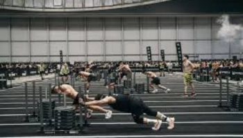 HYROXの大会のイメージ